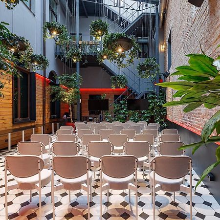 Ferenc Hotel & Restaurant Lviv Bagian luar foto