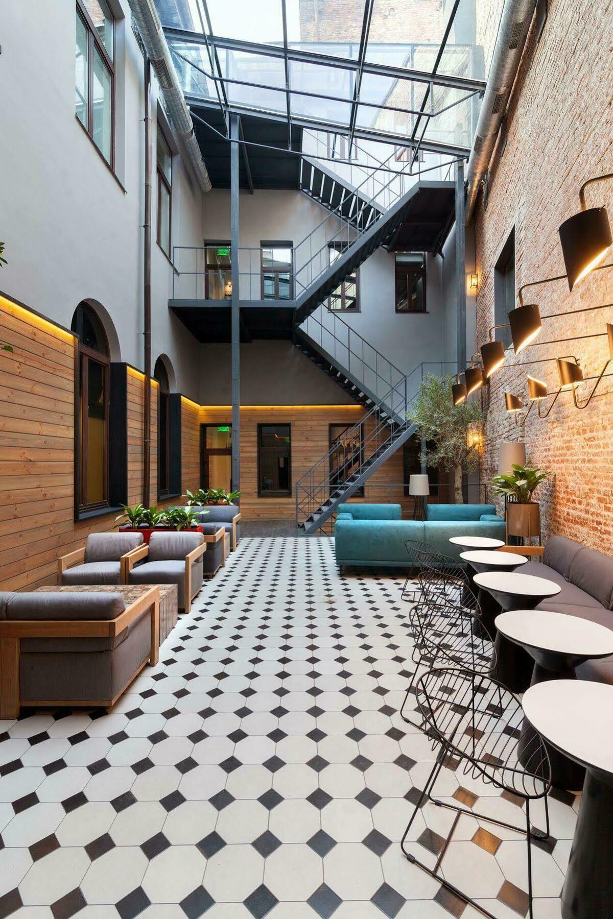 Ferenc Hotel & Restaurant Lviv Bagian luar foto